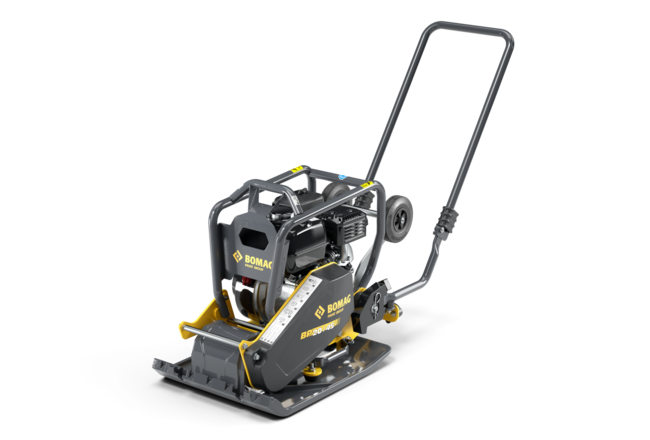 BP 20/45: Bandeja monodireccional para movimiento de tierras, asfaltado y pavimentación.