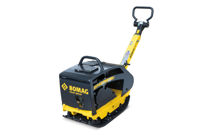 Bandeja vibrante BPR 35/42: Un talento universal ligero para obras de tierra, asfalto y adoquinado.