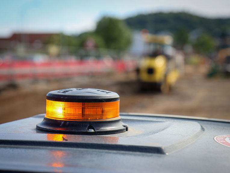 Para maior segurança no canteiro de obras.