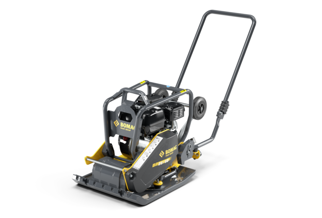 BP 25/50: Bandeja monodireccional para movimiento de tierras, asfaltado y pavimentación.