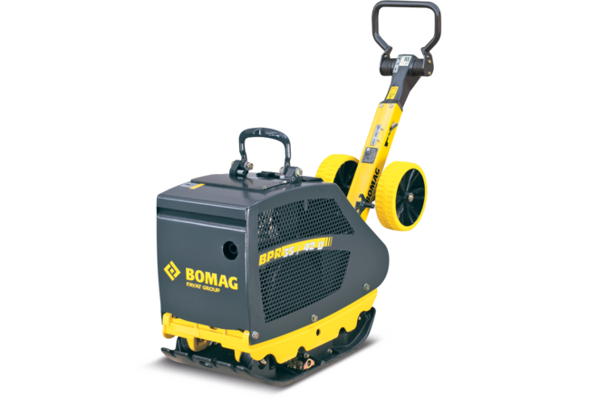 Bandeja vibrante BPR 35/42 D: Un talento universal ligero para obras de tierra, asfalto y adoquinado.